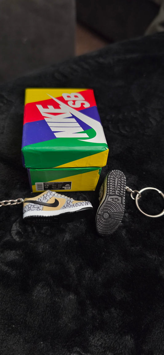 Travis Scott Dunk Low Keychains