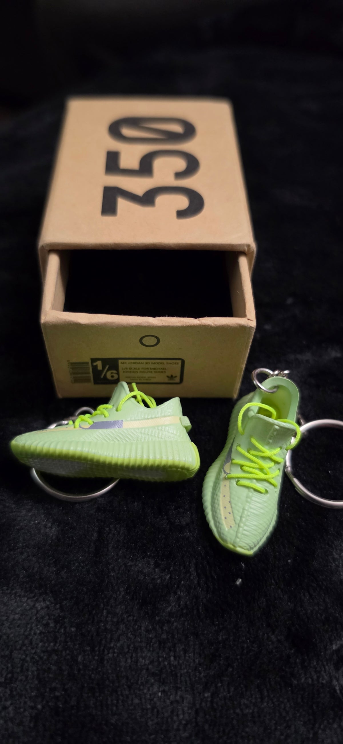 Yeezy 350 Shoe Keychains