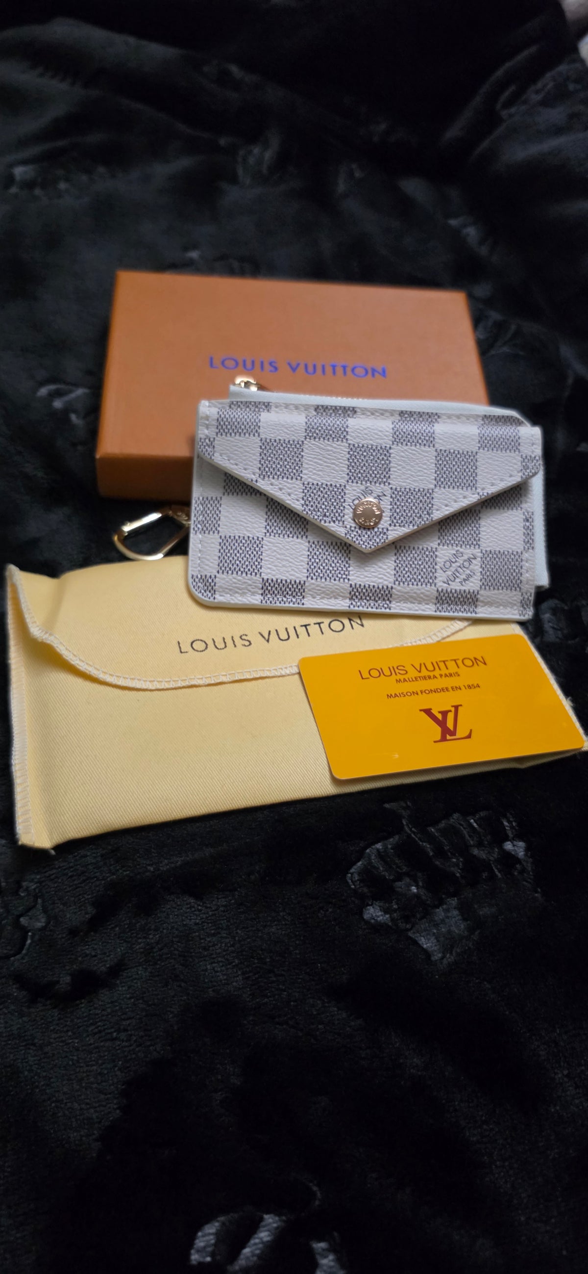 LV Pink Card/Money Wallet