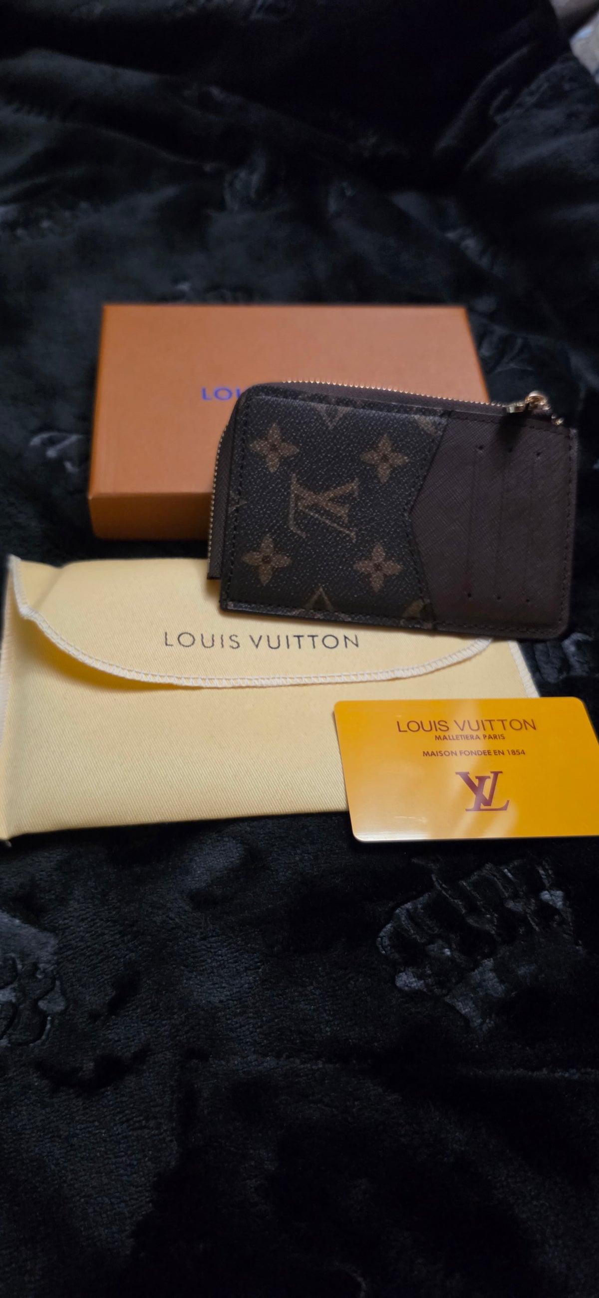 LV Pink Card/Money Wallet