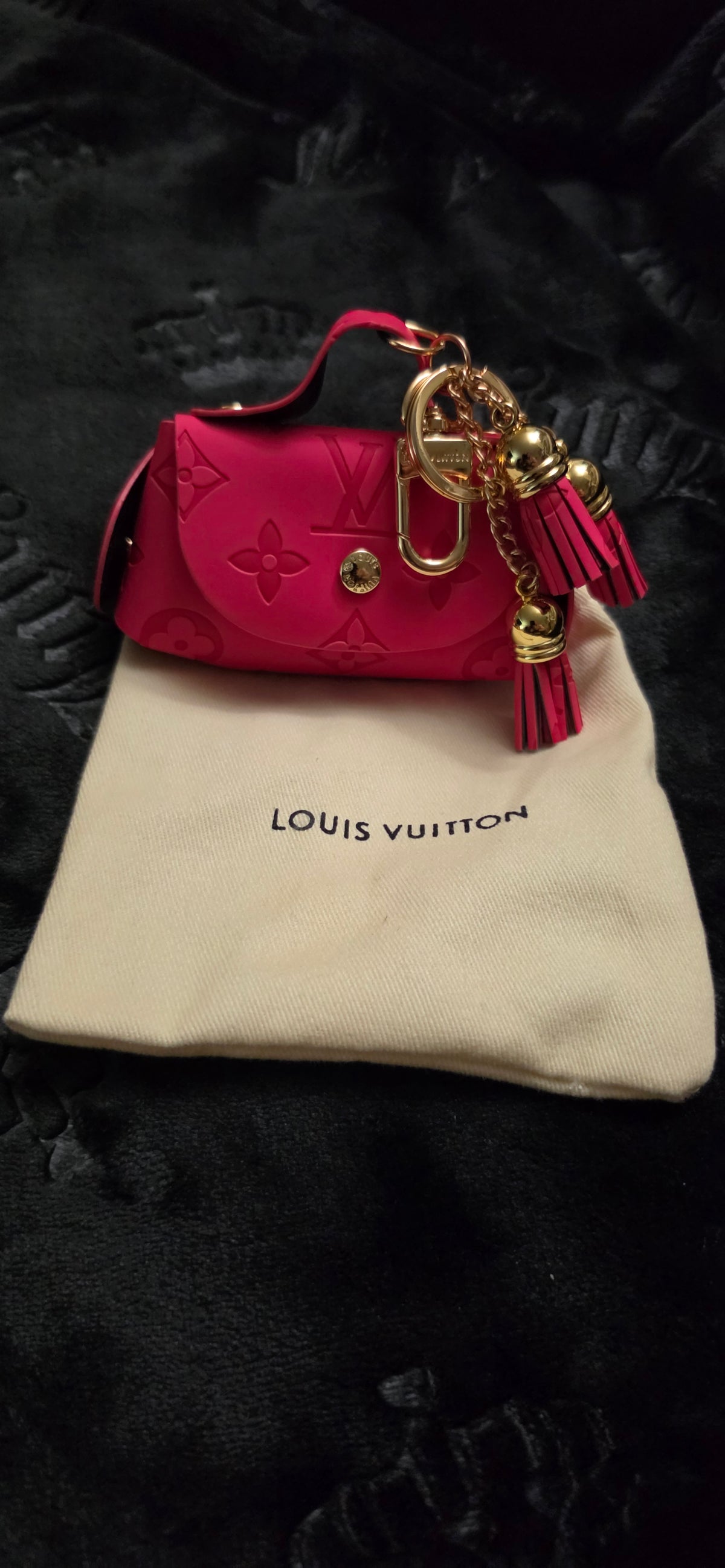 LV Lipstick\Small Pouch Keychain\Bag Charm